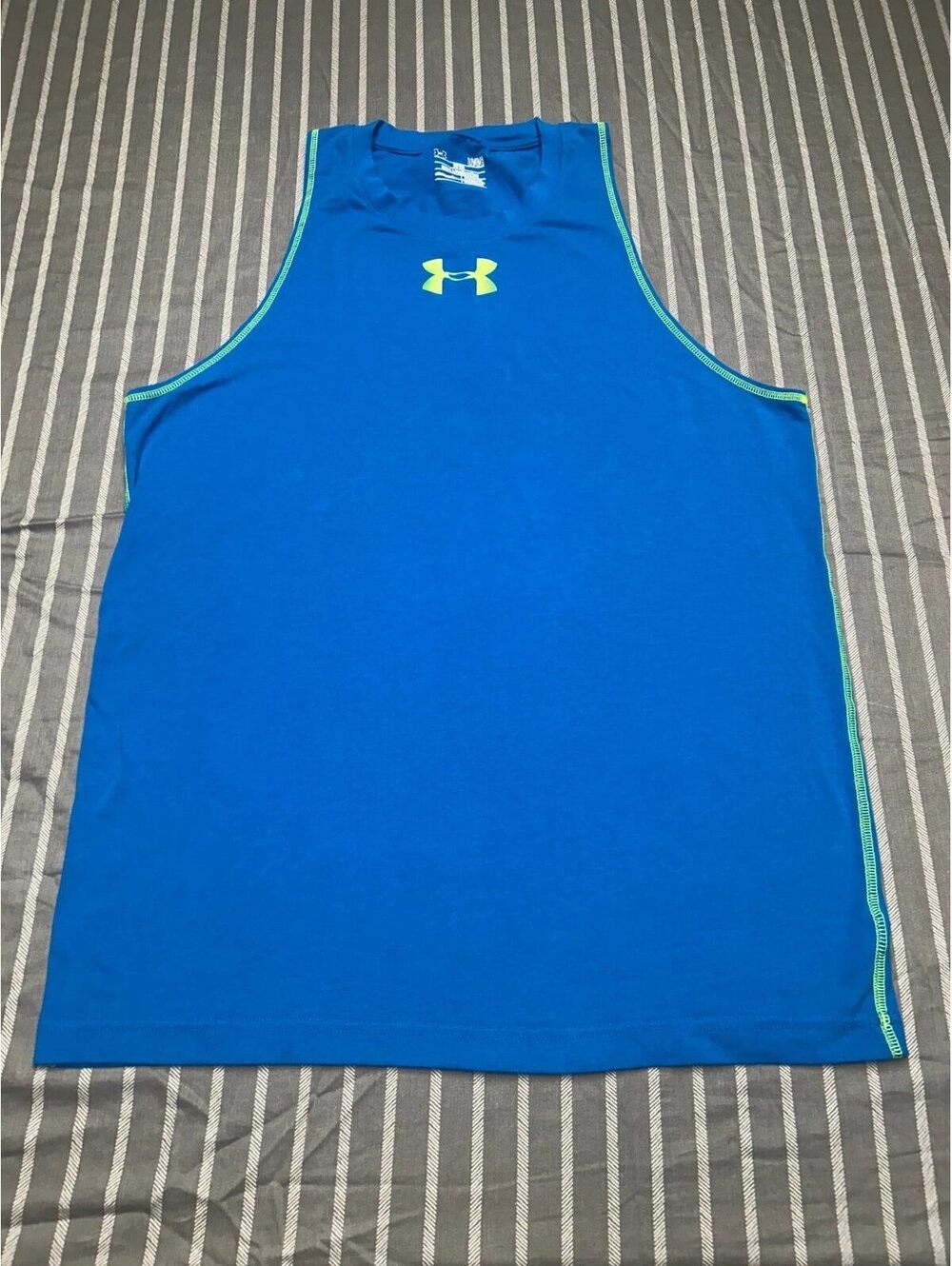 Under Armour AllseasonGear athletic tank top Men's Large